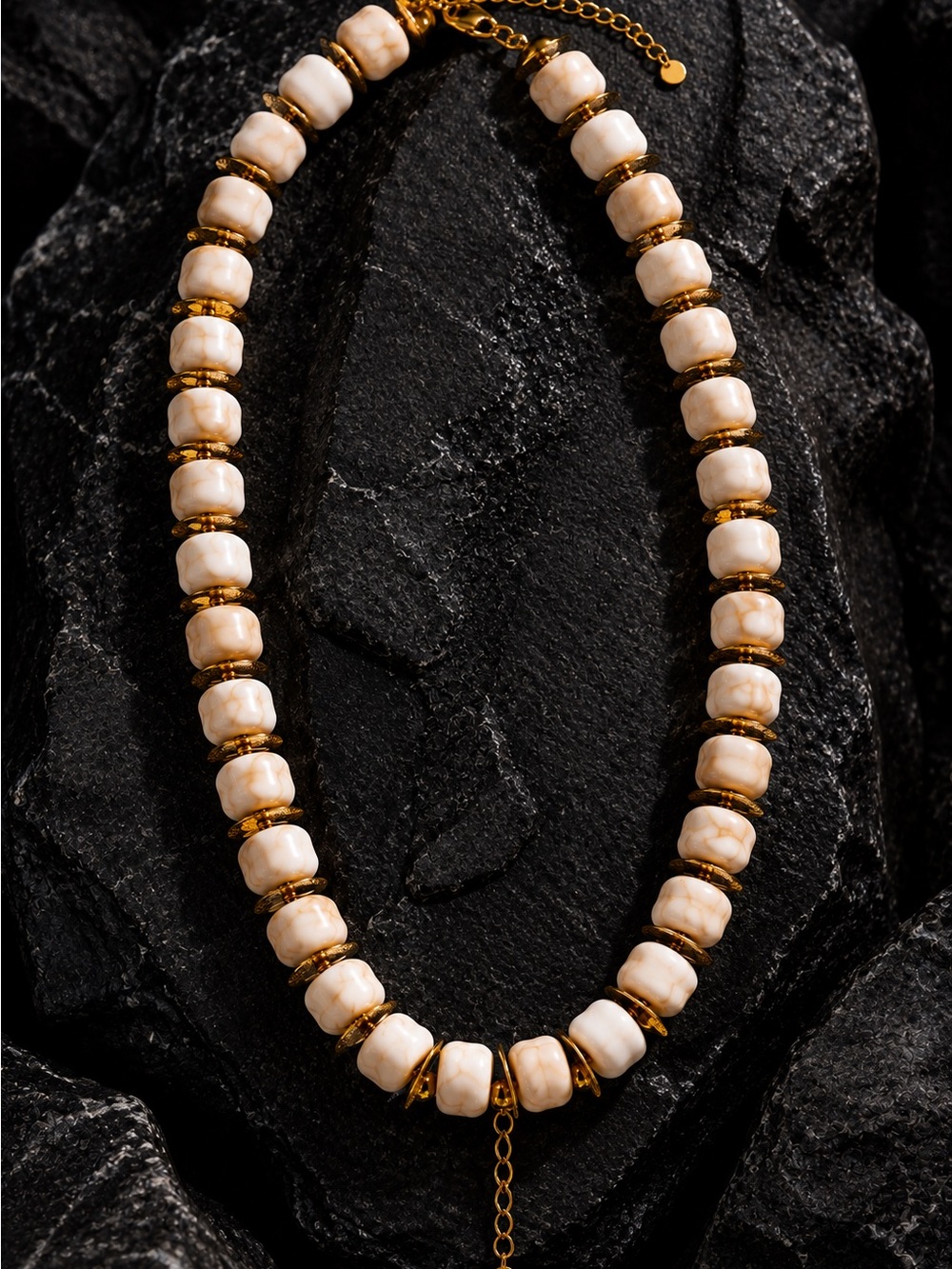 Cream and Gold Marble Resin Bead Necklace